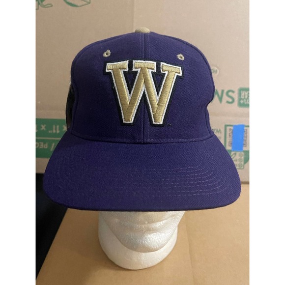 Washington Huskies Zephyr Dawgs‎ VTG Purple Fitted Hat Size 7 NWT - Picture 1 of 8